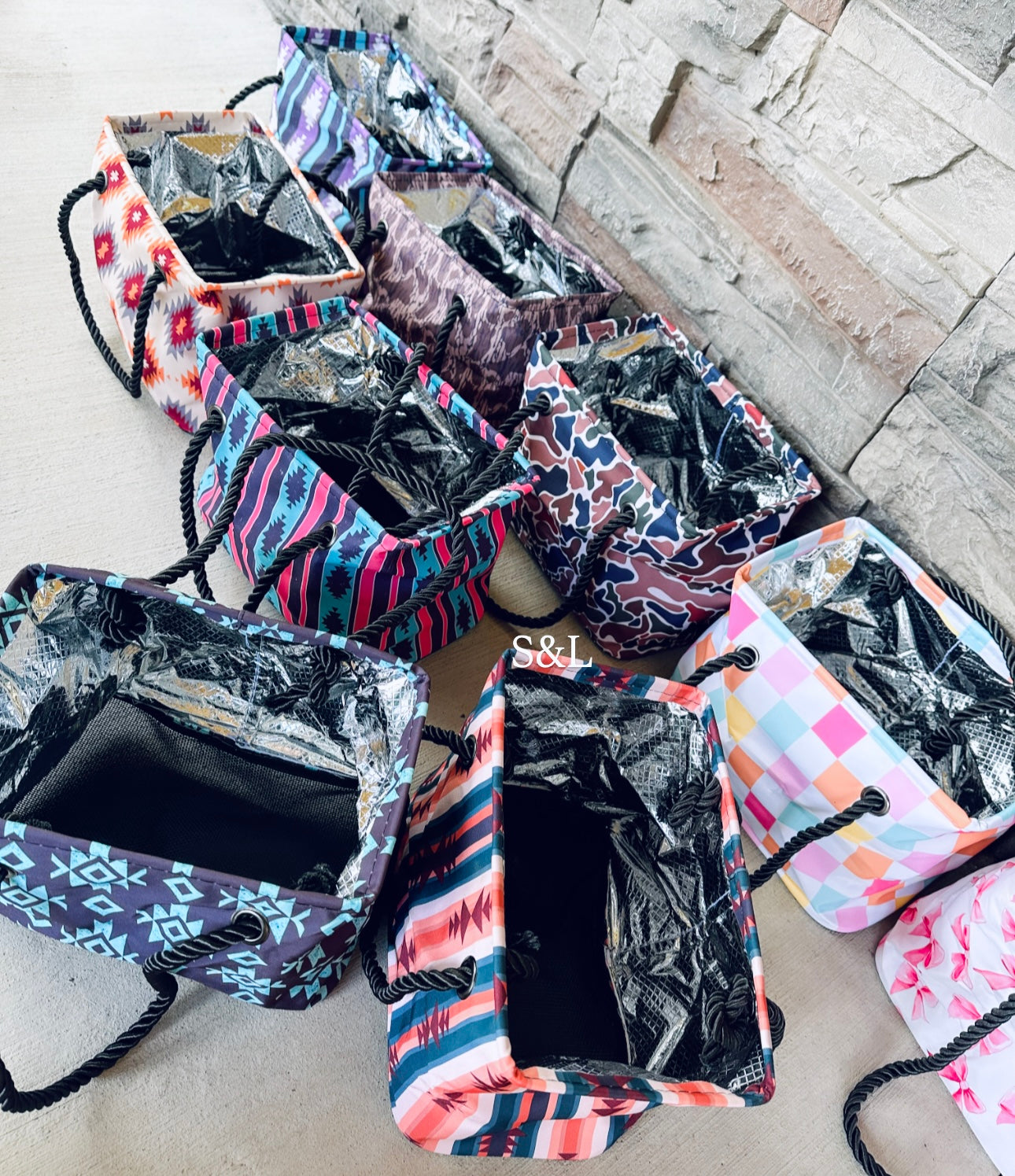 Extra storage tote bags