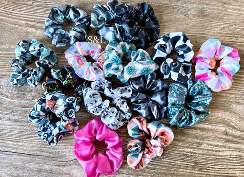 Scrunchies (end October arrival) buy 50+ for $1 - sent randomly