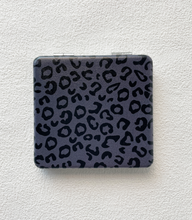 Compact mirrors (mid/end June arrival)